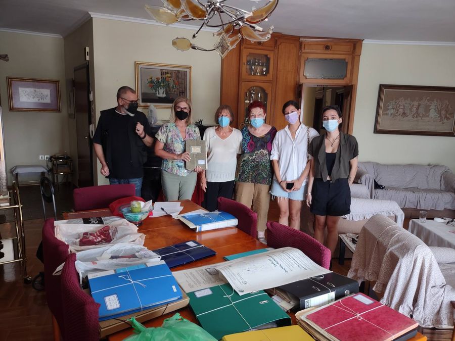 23-8-2022  Ημέρα παράδοσης και παραλαβής του αρχείου του Σ.Α.Ε.Β. από την οικία της κ. Γ.Ζάμπογλου.